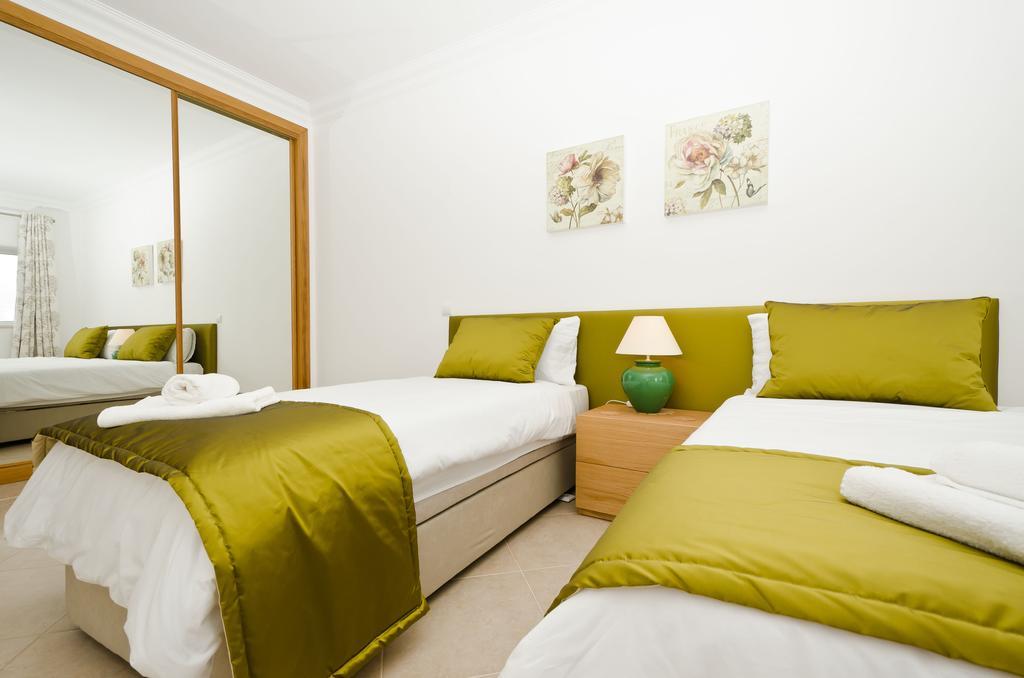 Fairviews Villa On Boavista Golf Resort Lagos Cameră foto